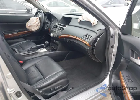 2011 Honda Accord 3.5 Ex-L from USA, damaged, VIN 1HGCP3F89BA017823